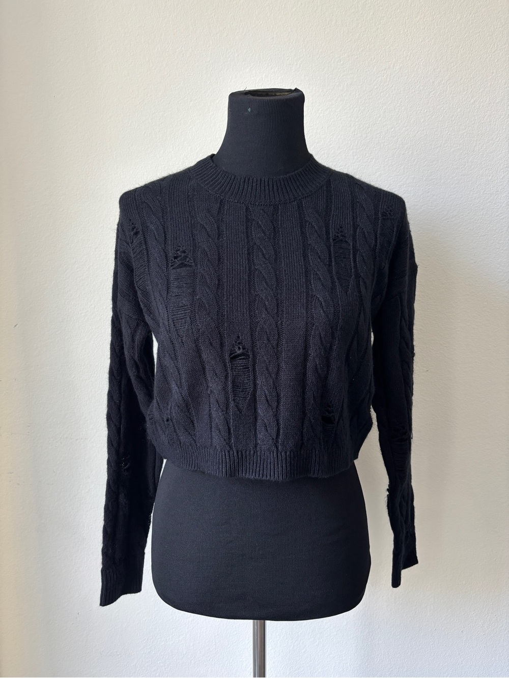 Windsor Black Cable-Knit Distressed Crop Sweater